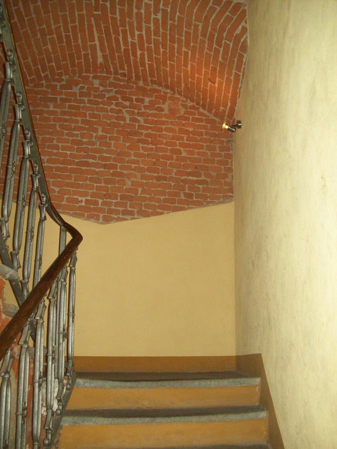 Hotel Excalibur Revello Exterior foto